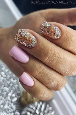 Рисунки цветов на ногтях гель-лаком