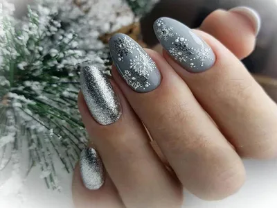 Как украсить ногти на Новый год 2024: подборка роскошных праздничных  дизайнов. Читайте на UKR.NET