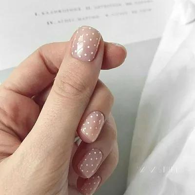 Vancheto nails - Маникюр в цвят Искряща малина 🎨30BR и... | Facebook