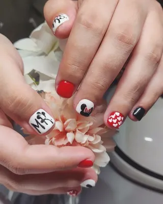 Katjav. nails - Когда ооочень любишь Микки Маусов🤍🐭🖤 #nails #manicure  #blackandwhite #designer #stickers #mickeymouse #luxio #luxio_polar  #luxio_nightfall #akzentz #manikīrs #dizains #kombinētaismanikīrs  ##manikīrsjelgava #manikīrsrīga #jelgava ...