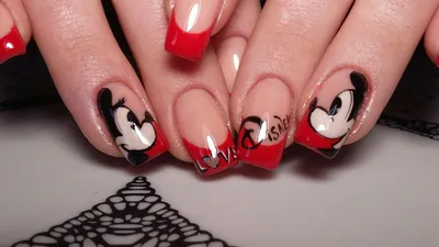 Микки маус маникюр | Minnie mouse nails, Minnie, Nails