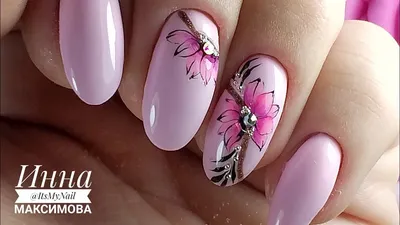 Графические цветы на ногтях | Гвоздь, Дизайн гелевых ногтей, Ногти