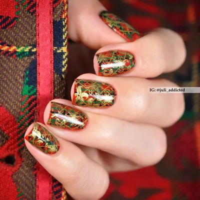 Pin by IRINA on 1.3. Китайка, Жостово, Гжель, Хохлома | Floral nails, Nail  art designs, Flower nails