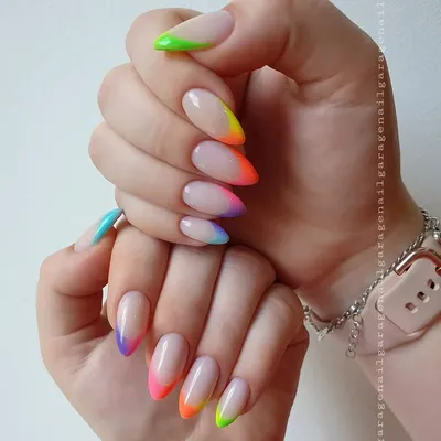 Миндальная форма ногтей радуга (36 фото) - картинки modnica.club