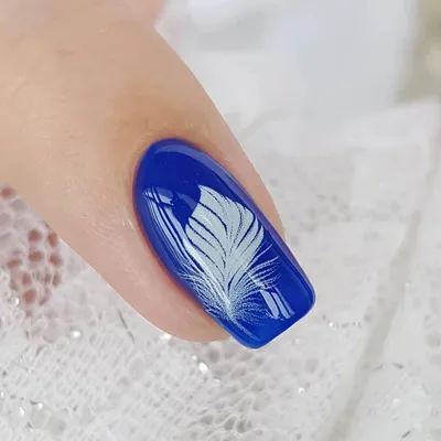 Маникюр с перьями на ногтях (ФОТО) - trendymode.ru