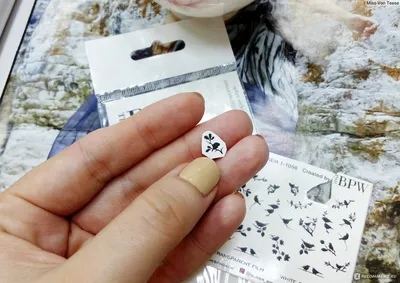 Как сделать нежный декор на ногтях — универсальные рисунки на маникюре 2023  — фото