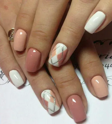 Маникюр в бежевых тонах | Manicura de uñas, Manicura, Uñas elegantes y  sencillas