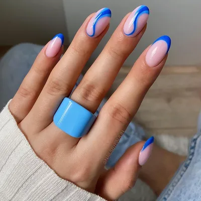 Голубой маникюр с втиркой | Дизайнерские ногти, Ногти, Красивые ногти