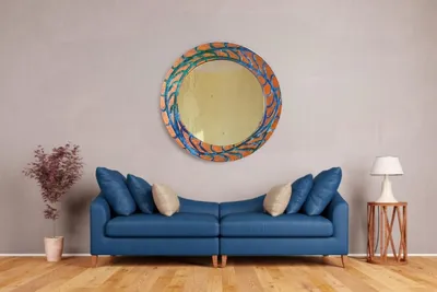 Оформление стены над диваном: лучшие идеи и дизайнерские задумки + советы,  что повесить, как декорировать полками, панно и картинами