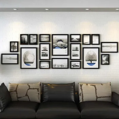 Оформление стены над диваном: 75 примеров декора на фото