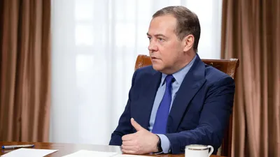 Дмитрий Медведев обвинил чиновников в разгильдяйстве – Коммерсантъ