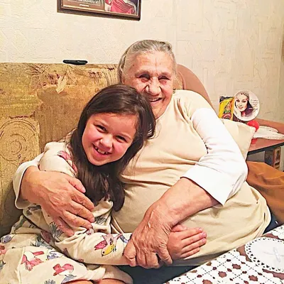 Счастье и любовь Любови Полищук и ее семьи в захватывающих фотографиях За  гранью славы на welcomevolunteer.ru