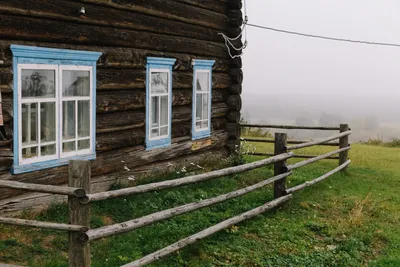 Современный дом на берегу реки» — создано в Шедевруме