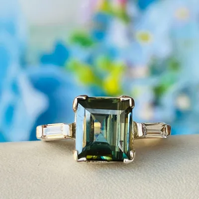Золотое кольцо с бриллиантами 000-341942 | Купить в интернет-магазине «Наше  золото»