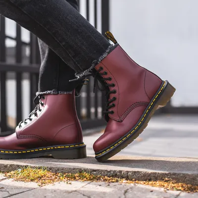 Dr martens фото на ноге фото