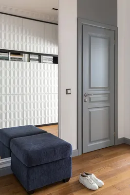 Серые двери в интерьере квартиры: межкомнатные проемы реальные фото |  Теплые гостиные, Дизайн двери, Интерьер