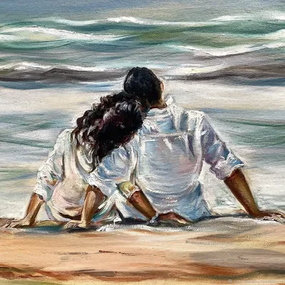 Foto Stock Молодая красивая пара гуляет по берегу моря на закате. Девушка и  парень влюблены друг в друга. Они с нежностью смотрят друг на друга. |  Adobe Stock