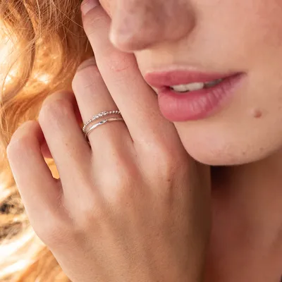Купить двойное обручальное кольцо из красного и белого золота драгоценная  пара с гладкой поверхностью 00007 ✴️в Zlato.ua