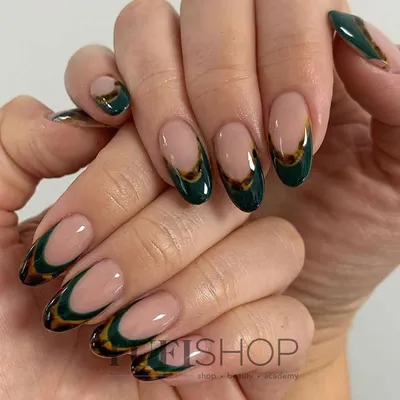 Комбинированный маникюр, гель укрепление ,двойной френч.💅 | Instagram