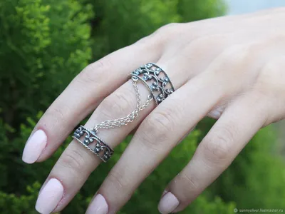 Двойное кольцо Модерн из серебра 925 пробы GA0045 купить в  интернет-магазине Ярмарка Мастеров по цене 3859.76 ₽ – OO3YOBY | Кольцо на  весь палец, Ереван - доставка по России