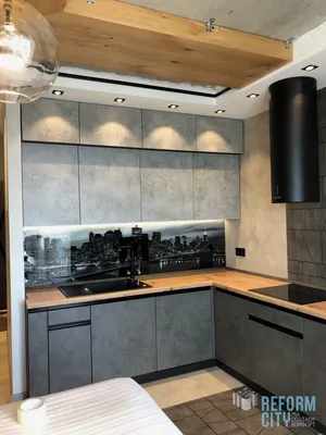 Угловая двухъярусная кухня без ручек серого цвета из МДФ в пленке ПВХ —  Дебора в Москве