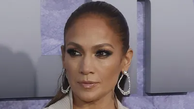 Pin by HELEN L on JENIFER LOPEZ | Jennifer lopez hair, Jennifer lopez  makeup, Jlo hair