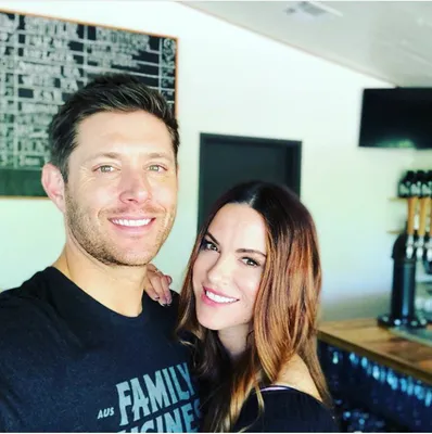 Дженсен Эклс (Jensen Ackles) биография, фото, рост и вес, личная жизнь, его  жена и дочь 2024 | Узнай Всё