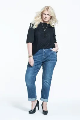10 стильных образов с джинсами для полных женщин 40+ | Glamiss | Дзен