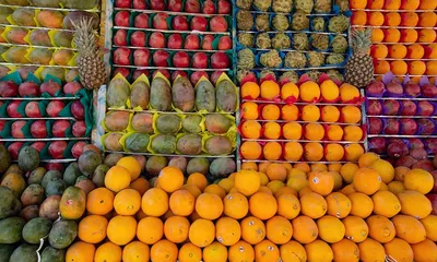 Какие фрукты и овощи продаются в Египте в декабре и сколько они стоят