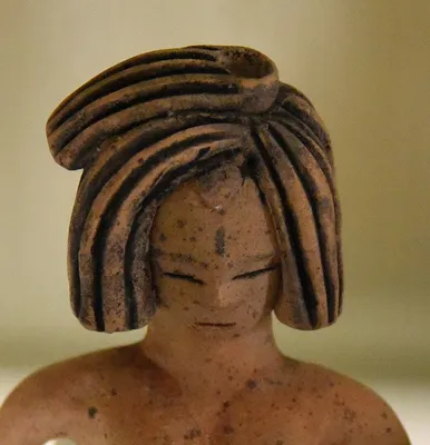 Красивая девушка из Египта , волосы …» — создано в Шедевруме