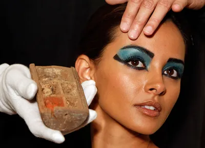 Pin by LES_PETITES_VADROUILLEUSES🛣️? on TUTORIELS ❤️ | Mummy halloween  makeup, Egyptian makeup, Halloween makeup tutorial