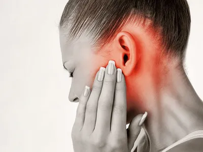 Колющая боль в ухе - самый частый симптом. Что делать? | TOP SECRET | Дзен