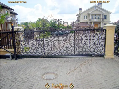 Эксклюзивные кованые ворота с вставками из столетнего дуба ⋆ MiyKamin