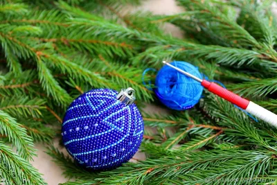Елка из бисера своими руками: пошаговый мастер-класс для начинающих с  простыми схемами плетения из бусин и бисера рождественских ёлок