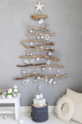 Как сделать елку из гирлянды на стене: легкие способы
