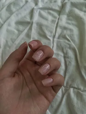 Alena � nails - Любите натуральные ногти? Тогда маникюр в стиле нюд точно  для Вас. Именно телесный маникюр всегда в лидерах независимо от сезона. А  добавить немного разнообразия и оригинальности естественному образу