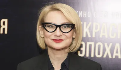 Эвелина Хромченко рассказала, какие цвета в моде этой осенью и зимой