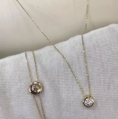 Серьги из золота 585 с бриллиантом купить в интернет-магазине Adamas.ru
