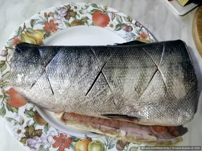 Рыбная \"бандероль\" - шикарное праздничное блюдо - фаршированная рыба с  креветками | HandMade39.Ru | Дзен