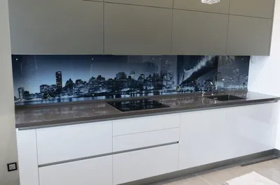 Фартук кухонный на стену панель из закаленного стекла / Защитный экран для  кухни 600х600х4мм купить по выгодной цене в интернет-магазине OZON  (431602231)