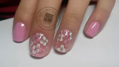 Цветы на ногтях | Цветы на ногтях, Ногти, Маникюр