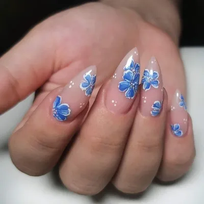 Nails | Маникюр | Светлые ногти | Роспись на ногтях | Цветы на ногтях |  Nails, Beauty