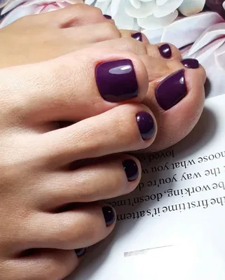 Фиолетовый педикюр 2020: королевские идеи для уверенных в себе дам (+50  фото) | Toe nail designs, Pedicure designs, Toe nails