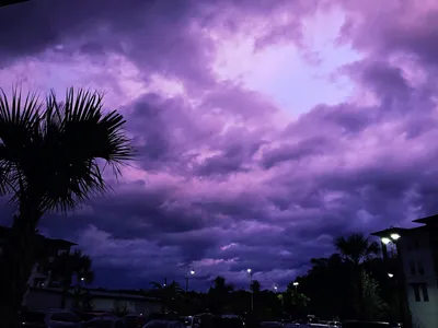 Фиолетовый закат. Фотограф Владимир
