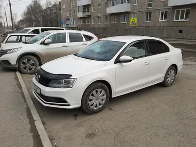 Volkswagen Jetta получил абсолютно новый салон