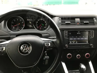 Формы порядка. Тест-драйв Volkswagen Jetta :: Autonews