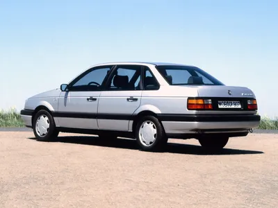 Крышка багажника (дверь 3-5) VOLKSWAGEN PASSAT B4 (1992-1996) 1.8 л. бензин  купить б/у в Гатово, aртикул 37542235336