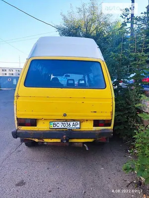 Минивэн Volkswagen T1 переделали в грузовик. Он очень короткий и очень  мощный - читайте в разделе Новости в Журнале Авто.ру