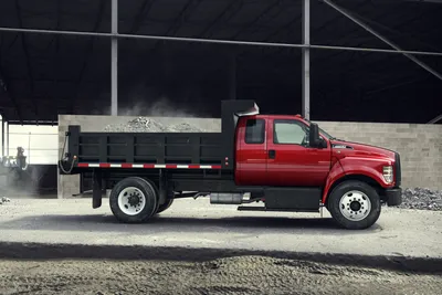 This Giant Ford F-650 RV Truck Gives You The Ultimate Off-Road Camping  Experience