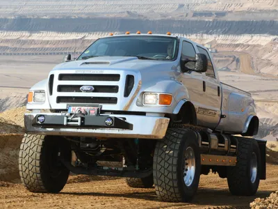 2013 Ford F650 - Lakeside International Trucks